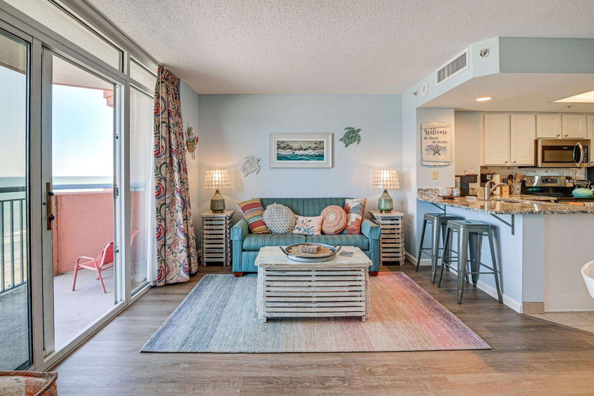 Beachy Condo With Pool Access And Steps To Boardwalk! Myrtle Beach Eksteriør billede